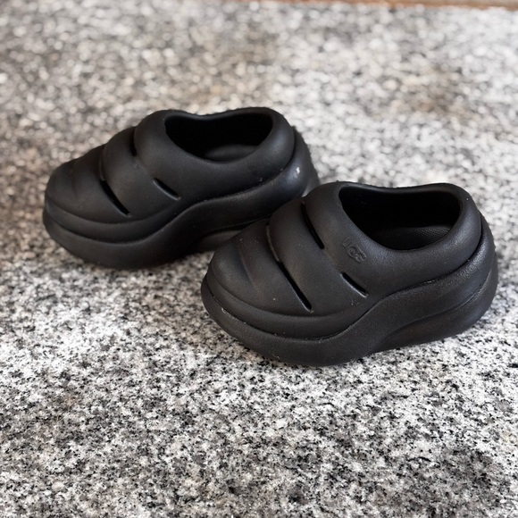 UGG‎ Toddlers Sport Clogs - Picture 3 of 7